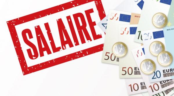augmentation du SMIC avec indiqué salaires et image billets